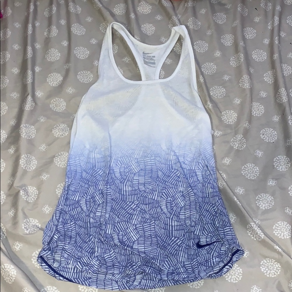 Nike exercise tank top
